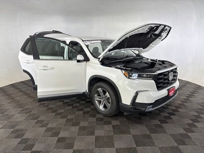 2023 Honda Pilot EX-L 8 Passenger