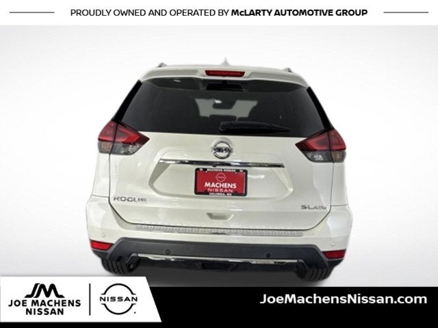 2020 Nissan Rogue SL