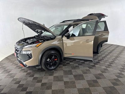2025 Nissan Rogue Rock Creek
