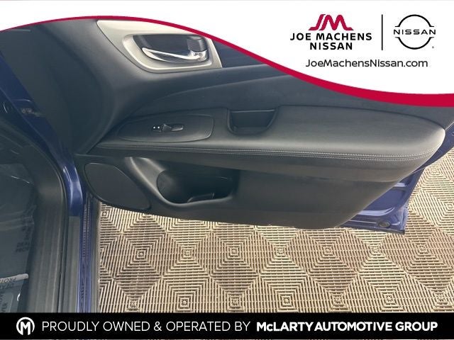 2020 Nissan Pathfinder S