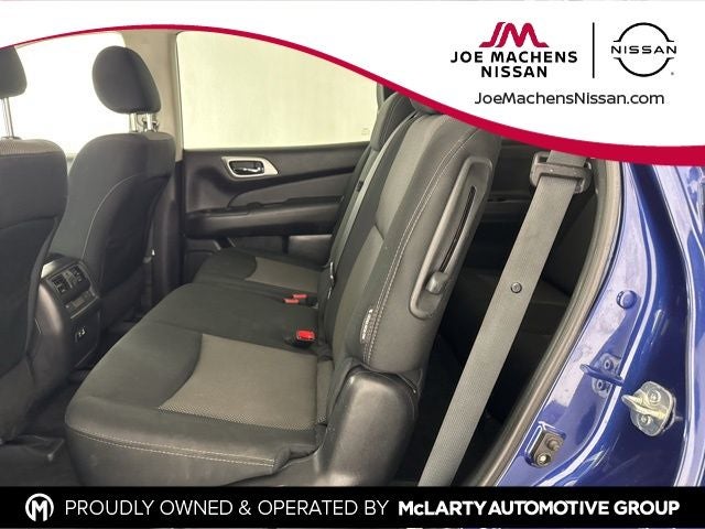 2020 Nissan Pathfinder S