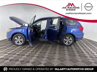 2020 Nissan Pathfinder S