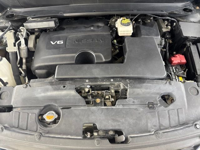2017 Nissan Pathfinder SL