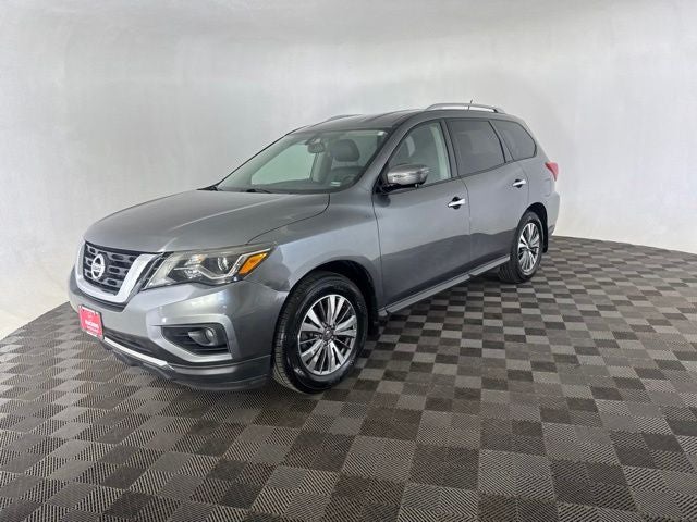2017 Nissan Pathfinder SL