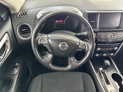 2019 Nissan Pathfinder SV