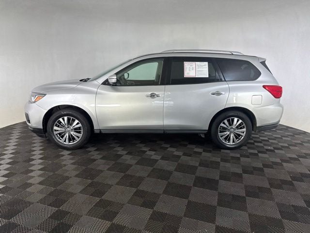 2019 Nissan Pathfinder SV