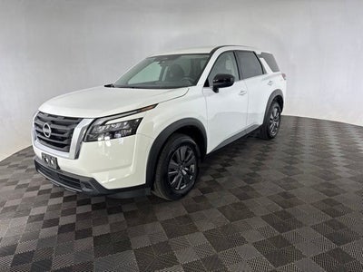 2025 Nissan Pathfinder S