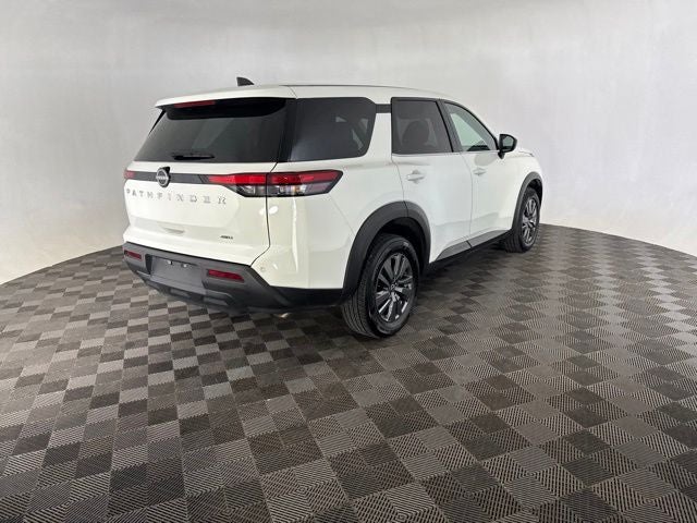 2025 Nissan Pathfinder S