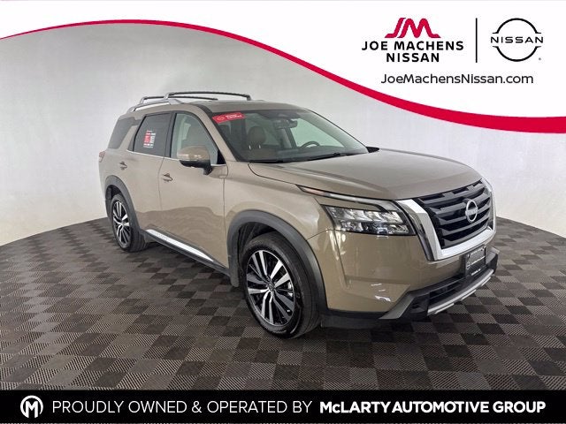2025 Nissan Pathfinder Platinum
