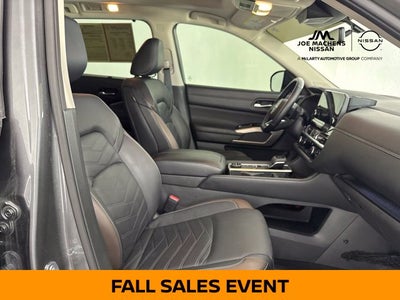 2025 Nissan Pathfinder Platinum