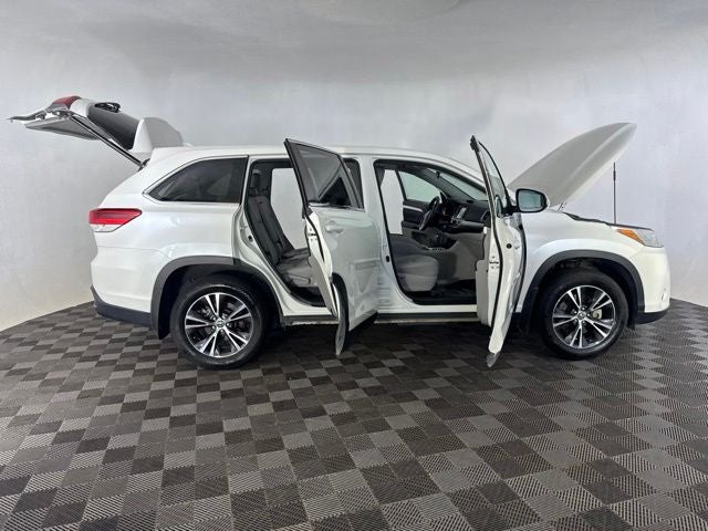 2019 Toyota Highlander LE Plus