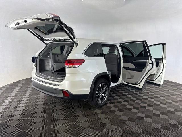 2019 Toyota Highlander LE Plus