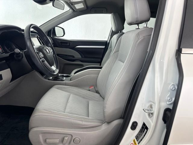 2019 Toyota Highlander LE Plus