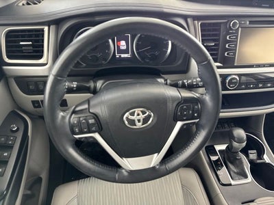 2019 Toyota Highlander LE Plus