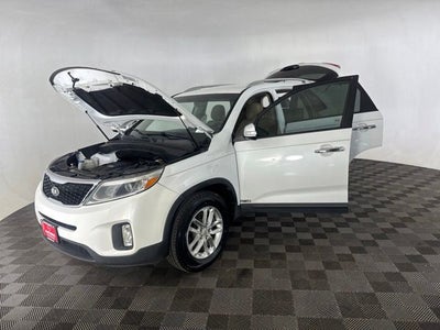 2015 Kia Sorento LX