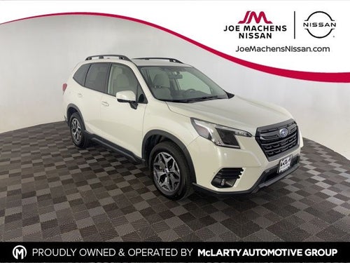 2024 Subaru Forester Premium