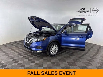 2022 Nissan Rogue Sport SV