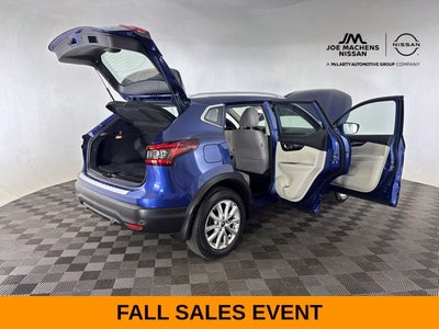 2022 Nissan Rogue Sport SV