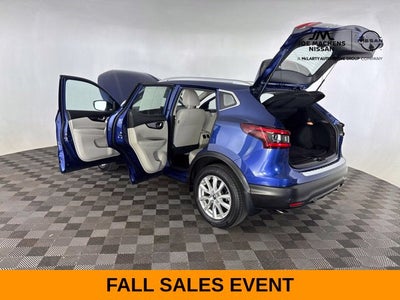 2022 Nissan Rogue Sport SV