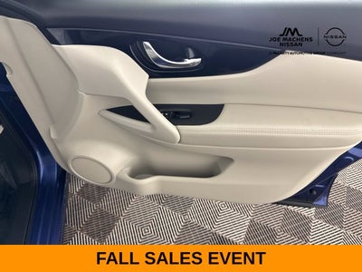 2022 Nissan Rogue Sport SV