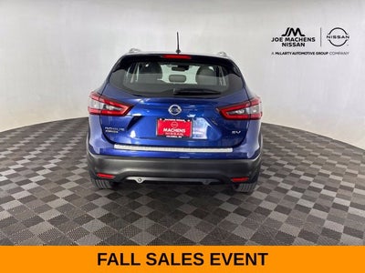 2022 Nissan Rogue Sport SV