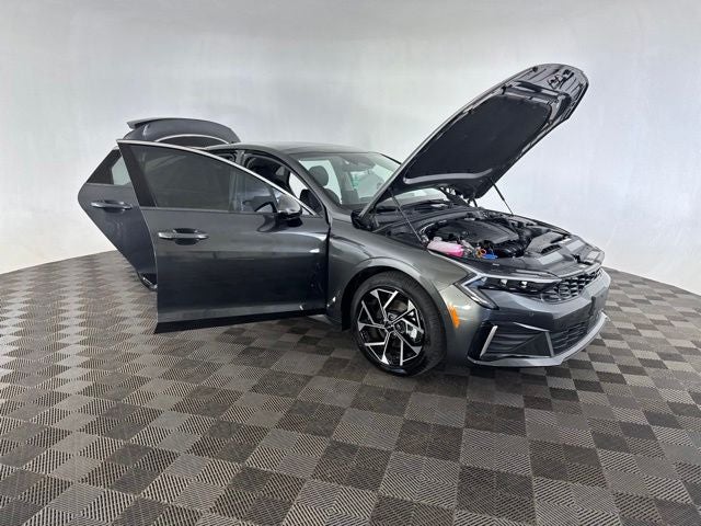2025 Kia K5 EX