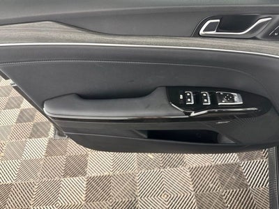 2025 Kia K5 EX