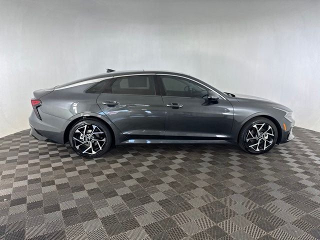 2025 Kia K5 EX