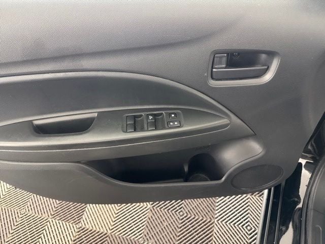 2023 Mitsubishi Mirage G4 LE