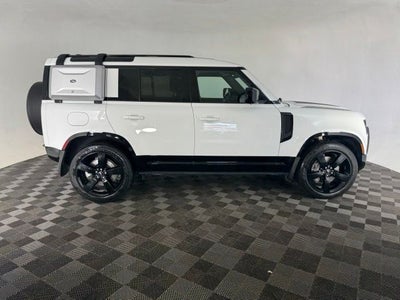 2022 Land Rover Defender 110 X-Dynamic HSE