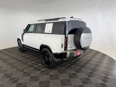 2022 Land Rover Defender 110 X-Dynamic HSE
