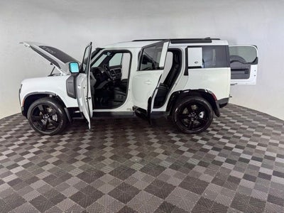 2022 Land Rover Defender 110 X-Dynamic HSE