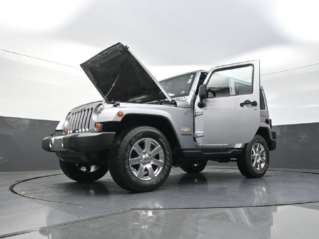 2013 Jeep Wrangler Sahara
