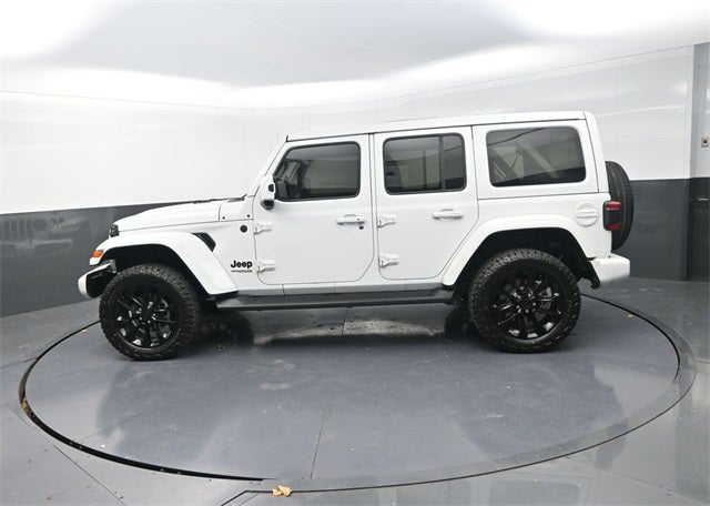 2021 Jeep Wrangler Unlimited Sahara High Altitude