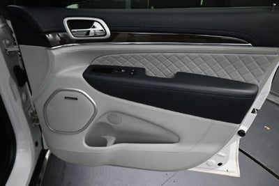 2020 Jeep Grand Cherokee Summit
