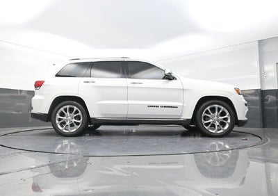 2020 Jeep Grand Cherokee Summit