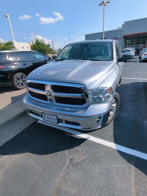 2019 RAM 1500 Classic SLT