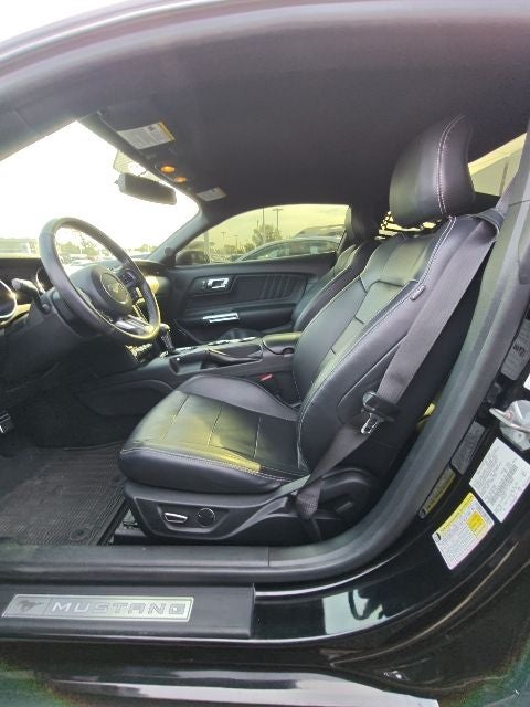 2015 Ford Mustang EcoBoost Premium