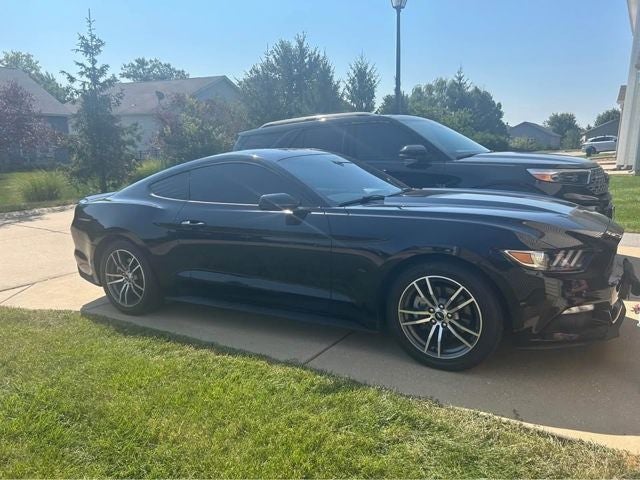 2015 Ford Mustang EcoBoost Premium