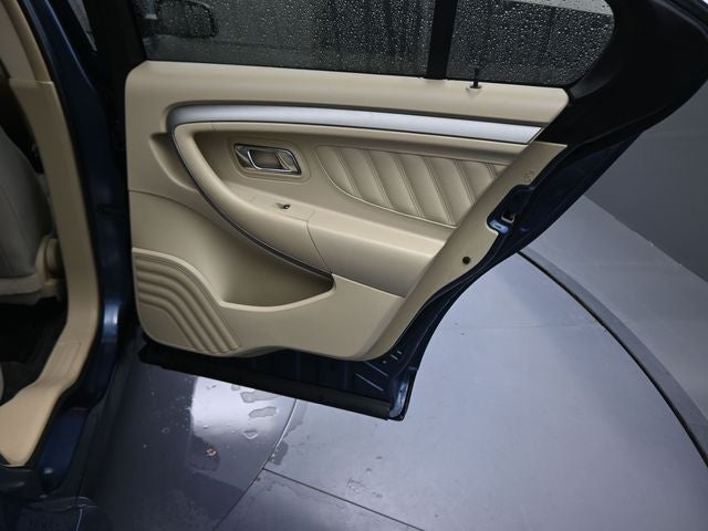 2018 Ford Taurus SEL