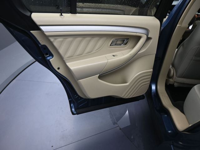 2018 Ford Taurus SEL