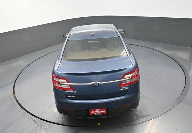 2018 Ford Taurus SEL