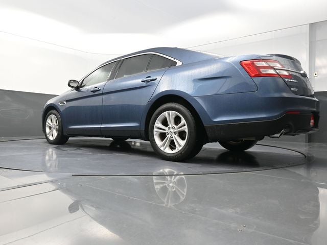 2018 Ford Taurus SEL