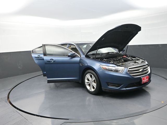 2018 Ford Taurus SEL