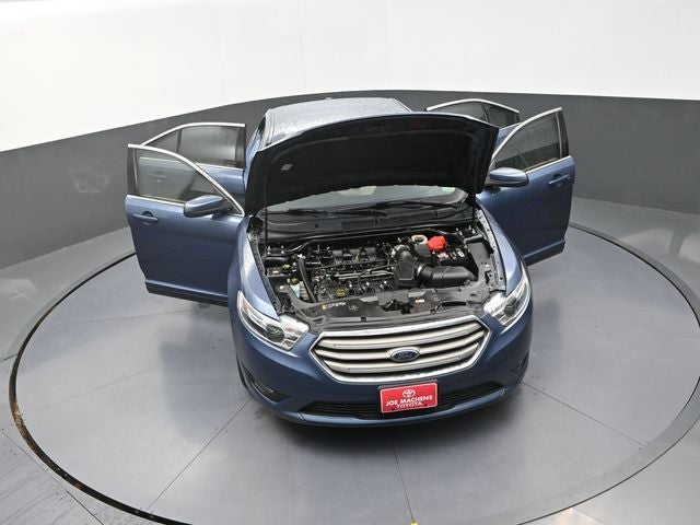 2018 Ford Taurus SEL