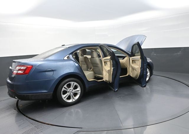 2018 Ford Taurus SEL