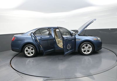 2018 Ford Taurus SEL