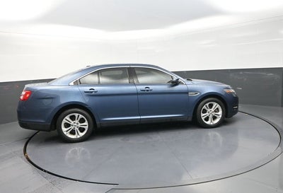 2018 Ford Taurus SEL