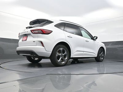 2023 Ford Escape Hybrid ST-Line