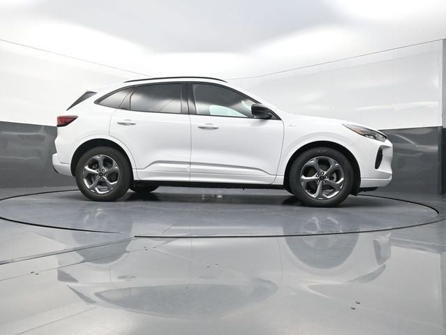 2023 Ford Escape Hybrid ST-Line